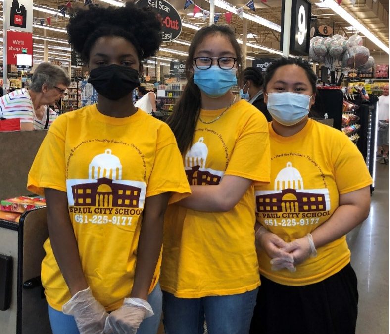 St. Paul City School Students Love Volunteering
