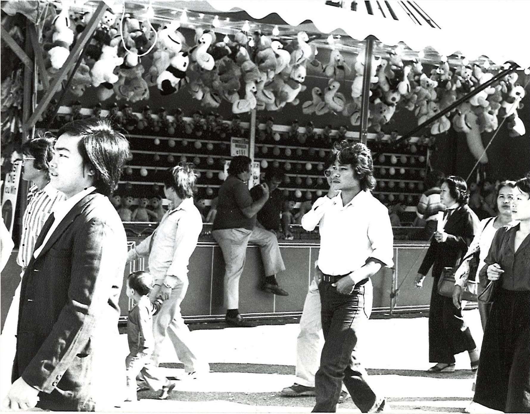 1-1-Hmong-adult-ESL-class-visiting-the-Minnesota-State-Fair-in-the-summer-of-1983